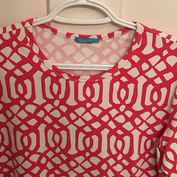 J. McLaughlin Pink and White Geometric Top - Picture 2 of 8